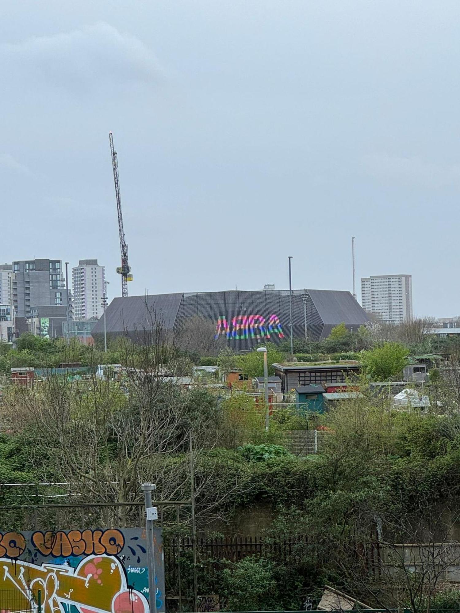 Spacious 2 Bedrooms Apartment In Stratford London Exterior foto